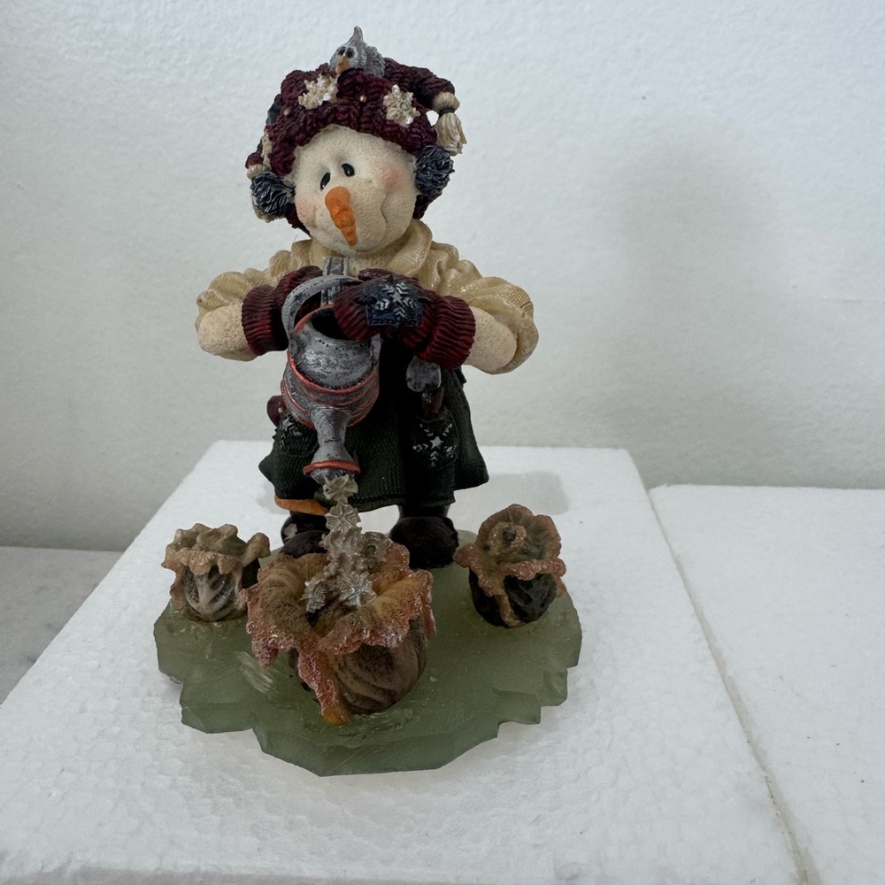 Boyds Wee Folkstones Snow Dooodes #36508 I.B. Freezin'...Iceberg Lettuce, 3E